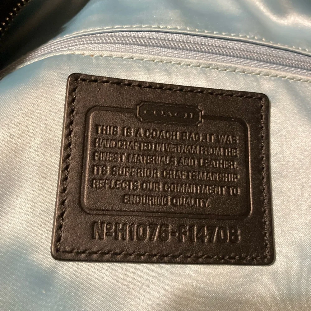 Coach Tan/Black Leather Trim C Signature Jaguar Shoulder Bag Excellent - Picture 8 of 10